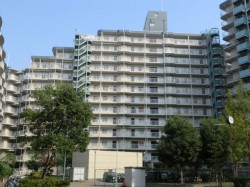 明石土山駅前スカイハイツD棟
